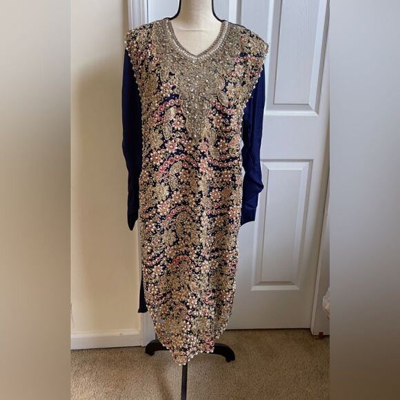 PAKISTANI FORMAL DESIGNER FORMAL BRIDAL DRESS - Picture 1 of 3